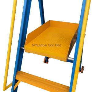 Winner Heavy Duty Fiberglass Platform Ladder