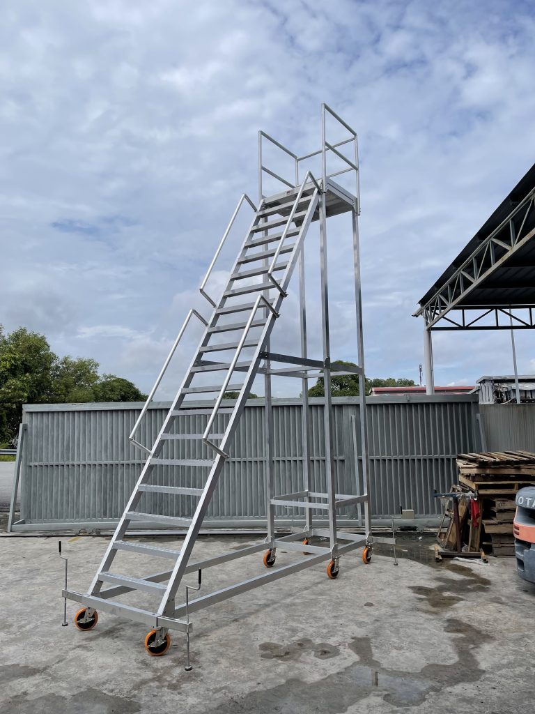 5m Platform Front-min